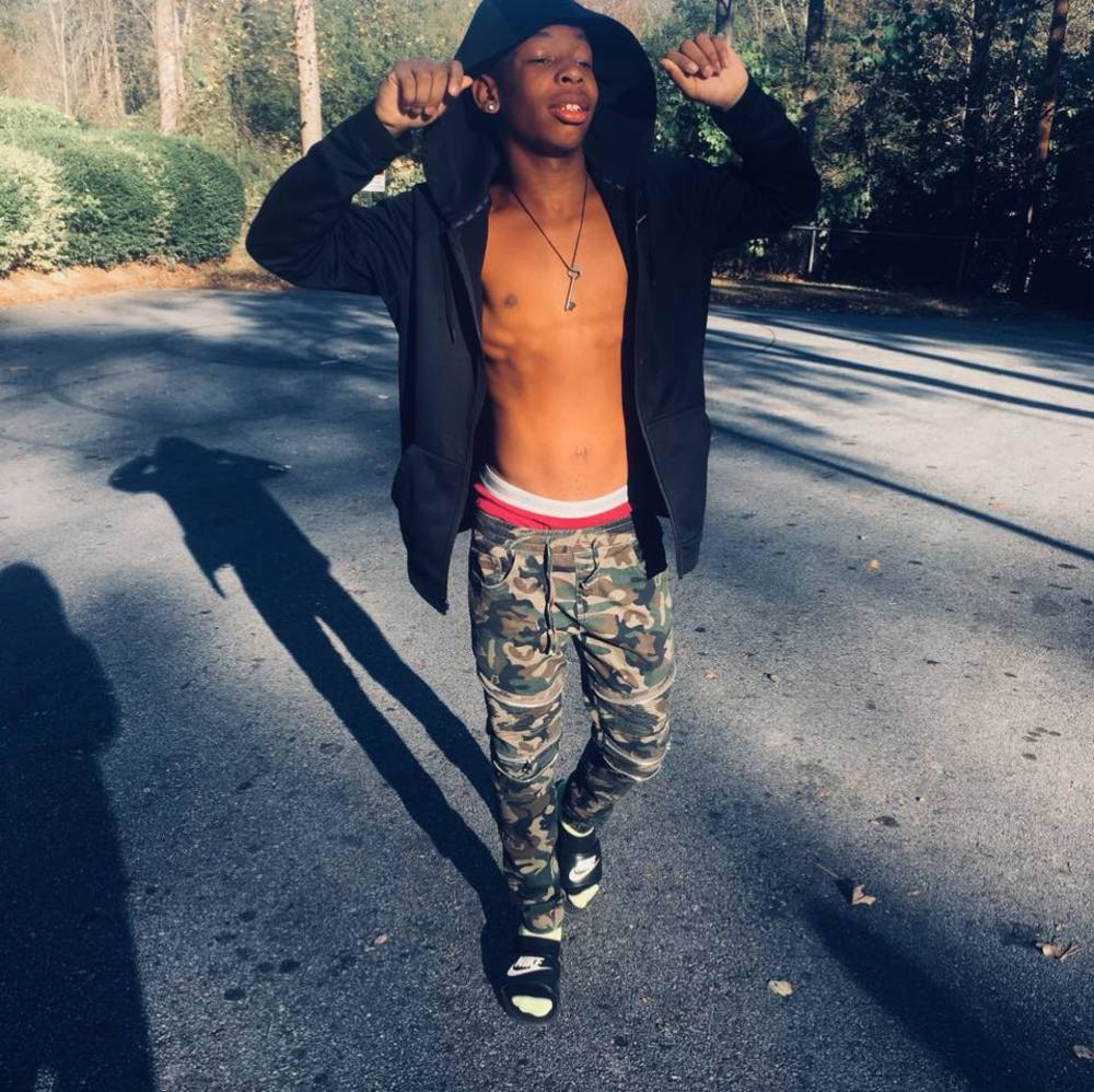 Meet your Posher, Sett